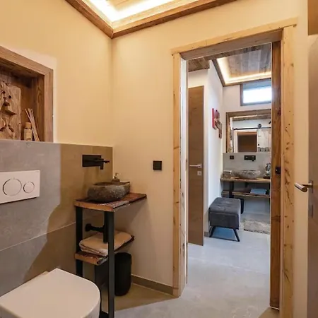 펜션 Larf Do Nigst - Exklusives Ski In- Ski Out Chalet *
