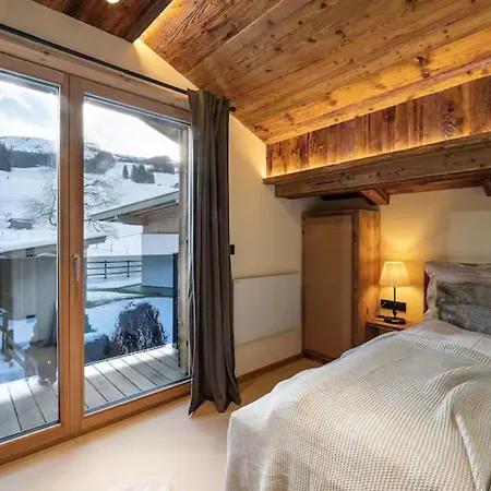 Semesterbostad Larf Do Nigst - Exklusives Ski In- Ski Out Chalet